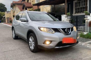 Selling Silver Nissan X-Trail in Manila