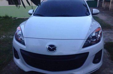 White Mazda 3 for sale in Quezon City