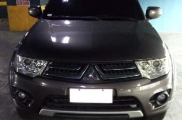 Sell Black Mitsubishi Montero sport in Manila