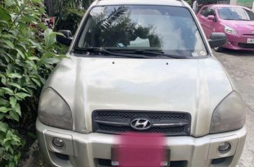 Sell Beige Hyundai Tucson in Mandaluyong