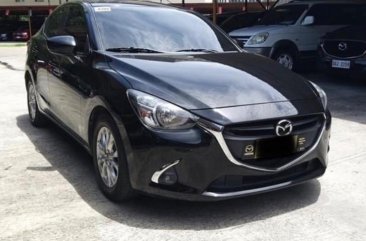 Selling Black Mazda 2 2010 in Quezon City