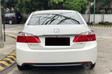 White Honda Accord for sale in Muntinlupa