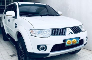 Pearl White Mitsubishi Montero sport for sale in Manila