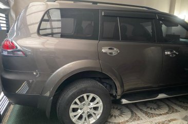 Selling Silver Mitsubishi Outlander 2014 in Manila