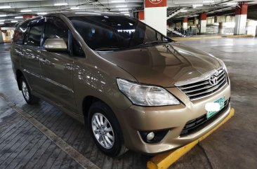 Selling Brown Toyota Innova in Marikina