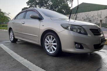 Sell White Toyota Corolla altis in Manila