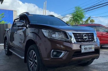 Black Nissan Navara for sale in Lucena