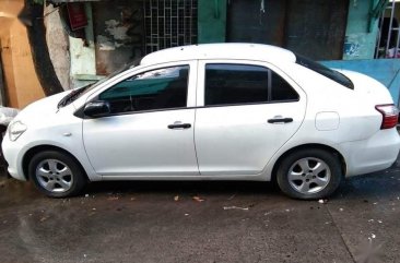 White Toyota Vios for sale in Caloocan City