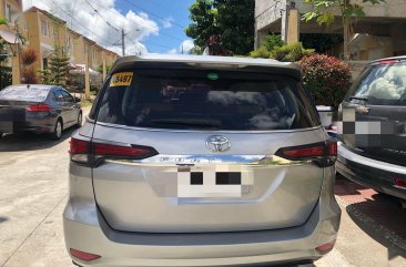 Selling Silver Toyota Fortuner in Manila