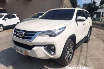 Sell White Toyota Fortuner in Antipolo