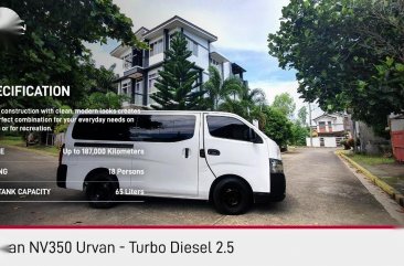 Sell White Nissan Nv350 urvan in Dasmariñas