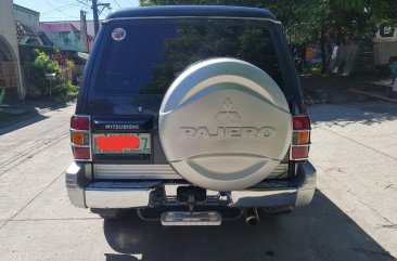 Black Mitsubishi Pajero 2002 for sale in Las Piñas