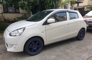 White Mitsubishi Mirage 2014 for sale in Quezon City