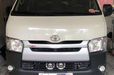 Sell White Toyota Hiace in Biñan