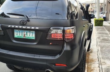 Grey Toyota Fortuner 2016 for sale in Quezon City