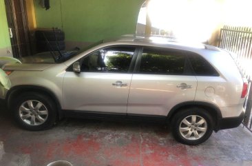 Sell Silver Kia Sorento in Quezon City