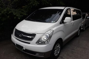 White Hyundai Grand starex 2014 for sale in Batangas City