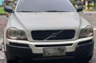 Selling White Volvo Xc90 for sale in Manila