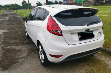 White Ford Fiesta for sale in Muntinlupa