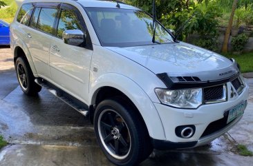 White Mitsubishi Montero for sale in Manila