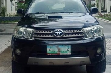 Black Toyota Fortuner 2009 for sale in Manila