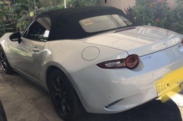 Sell White Mazda Mx-5 in Manila