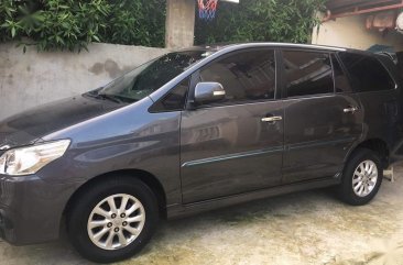 Grey Toyota Innova for sale in Cavite