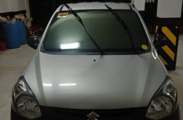 White Suzuki Alto for sale in Las Piñas