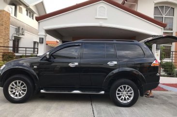 Black Mitsubishi Montero 2012 for sale in Manila