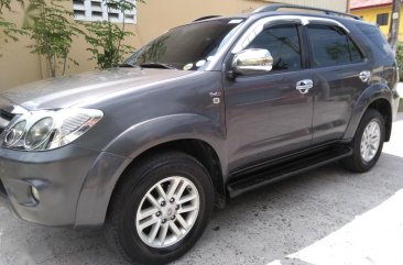 Sell Grey Toyota Fortuner in Manila