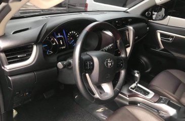 Sell Black Toyota Fortuner in Manila