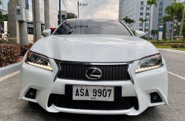 White Lexus S-Class for sale in Manila