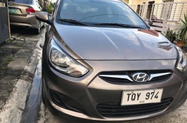 Selling Grey Hyundai Accent 2012 in Guiguinto
