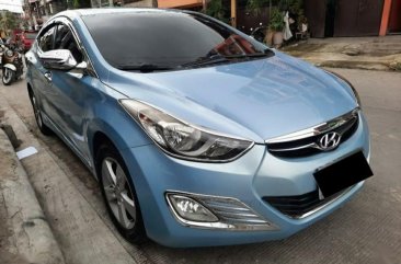 Sell Blue Hyundai Elantra in Manila
