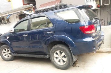 Selling Blue Toyota Fortuner in Manila