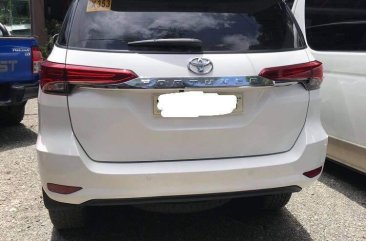 Sell 2020 White Toyota Fortuner 2.7 (A) in Manila