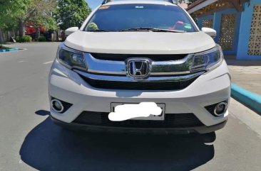 Selling White Honda BR-V in Trece Martires