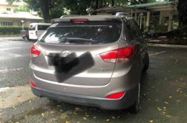 Silver Hyundai Tucson for sale in Makati