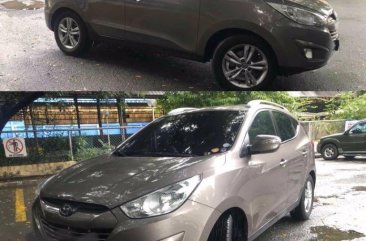 Silver Hyundai Tucson for sale in Makati