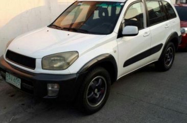 White Toyota Rav4 for sale in Manila