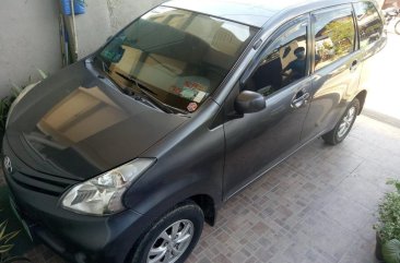 Selling Grey Toyota Avanza 2014 Van in Cainta