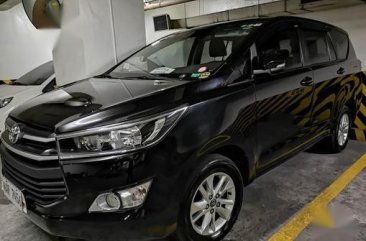 Sell Black Toyota Innova in Mandaluyong