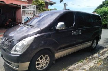 Grey Hyundai Santa Fe for sale in Cavite