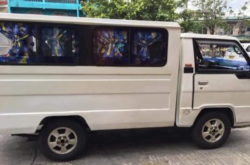 White Mitsubishi L300 FB Manual 2003 for sale in Marilao