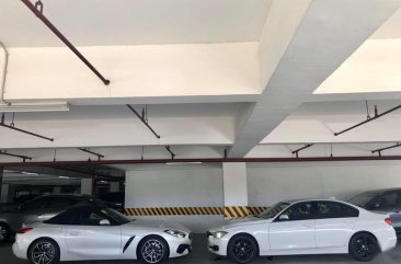 Selling White Bmw 320D in Bonifacio