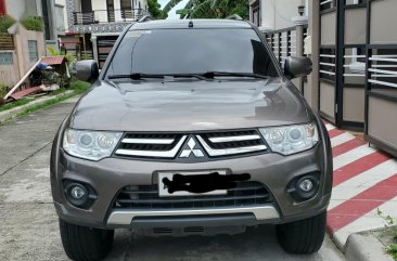 Sell Grey Mitsubishi Montero in Manila