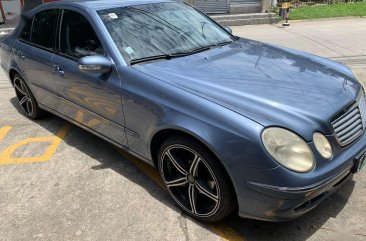 Blue Mercedes-Benz E200 Elegance 2005 for sale in Las Piñas