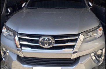 Selling Grey Toyota Fortuner  4x2 G Auto 2019 in Manila