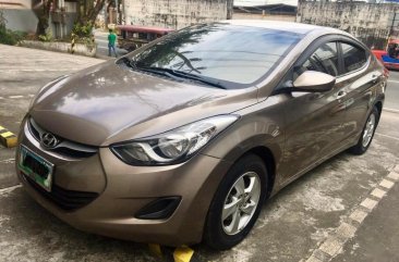 Grey Hyundai Elantra for sale in Makati