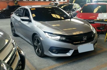Selling Silver Honda Civic VTEC Turbo (A) 2018 in Manila